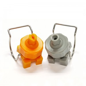 Plastovánastavitelná kulová svorka tryska